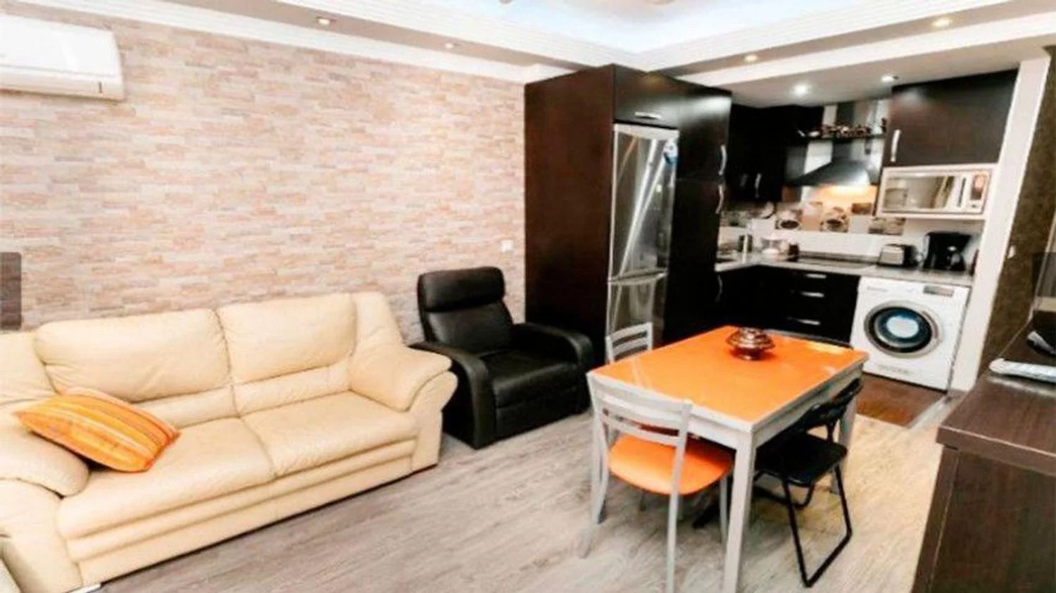 Piso de tres dormitorios junto a Plaza Merced