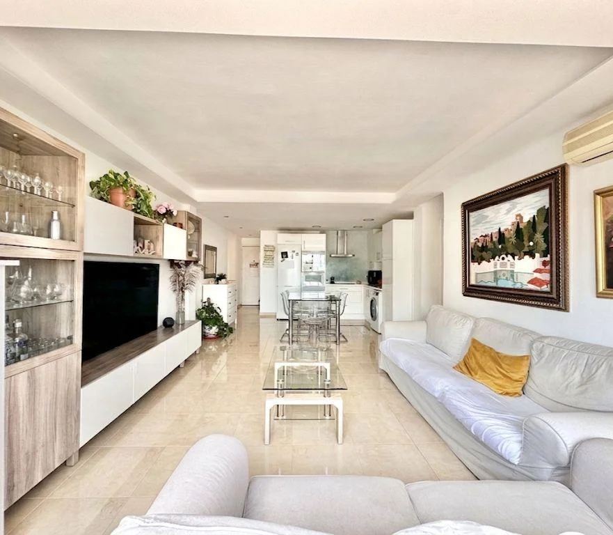 Reformed Martiricos flat, three bedrooms