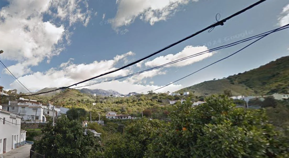 Five-bedroom chalet in Rio Bermuza