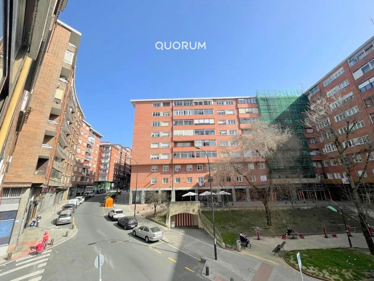 Piso para reformar en Santutxu, 3 dormitorios