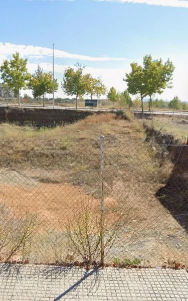 Solar urbano equipado en Mérida, 416 m²