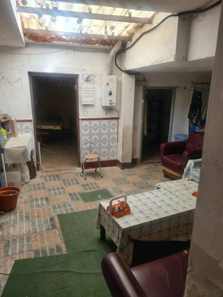 Casa para reformar en Almuradiel, 82 m²