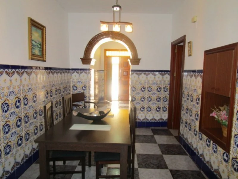 Renovated central house, 3 bedrooms