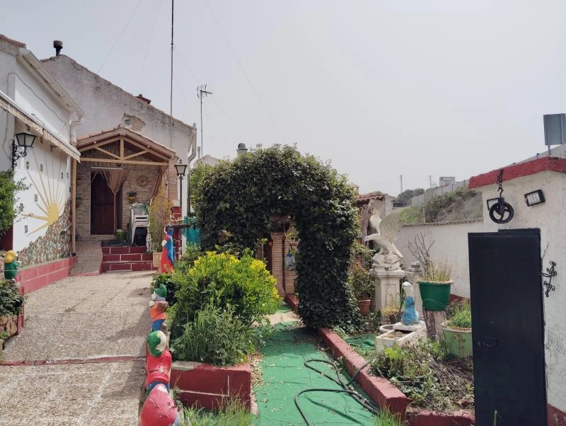 Chalet rural con parcela de 450 m²