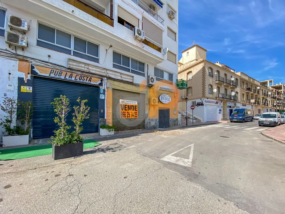 Local comercial para reformar en Huércal-Overa