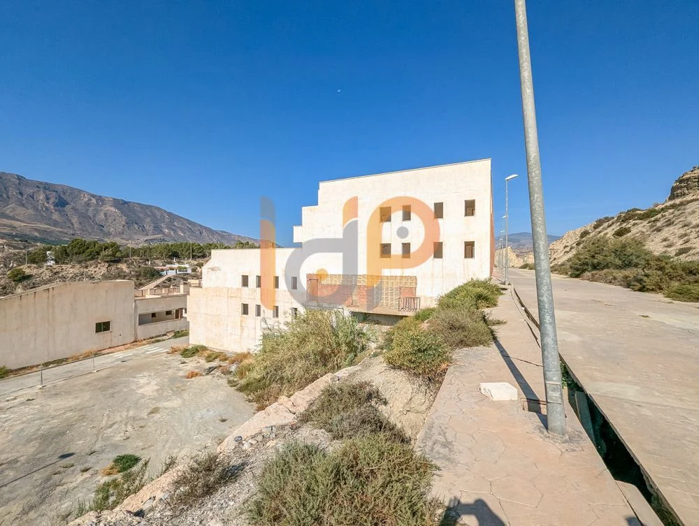 Commercial premises in Terque, 1 m²