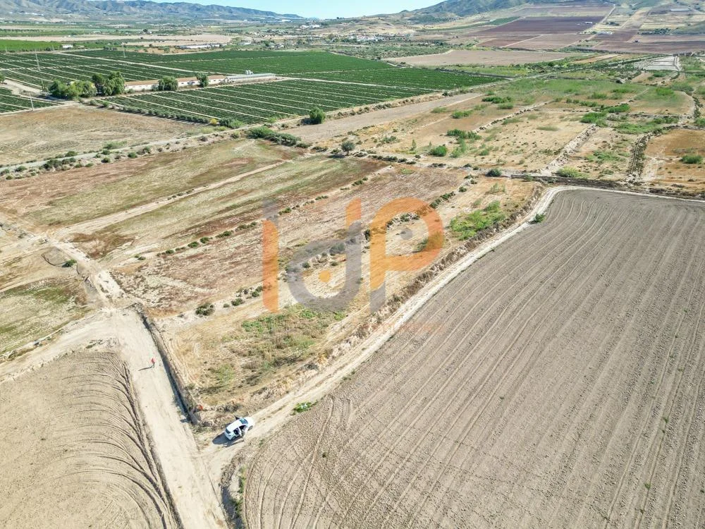 Rustic plot in Las Norias, 10,579 m²