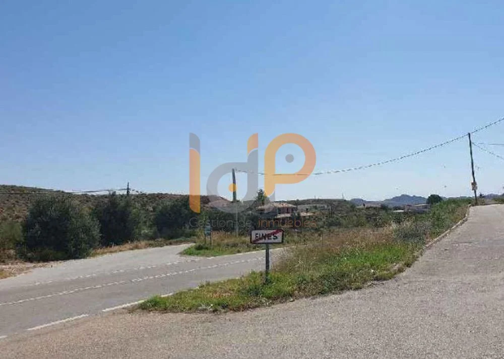 Parcela urbana en Fines, 283 m²