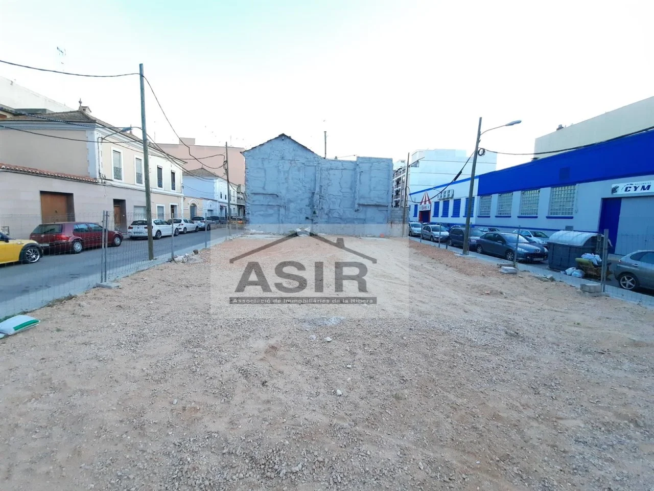 Solar urbanizable en Alzira, 1.000 m² edificables