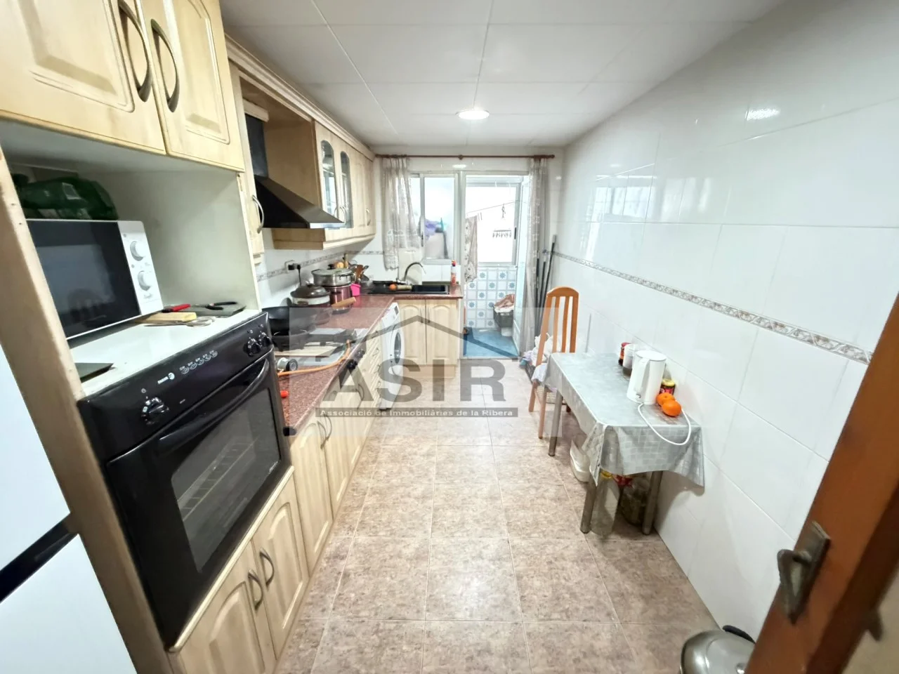 Amplio piso de cuatro dormitorios en Alzira