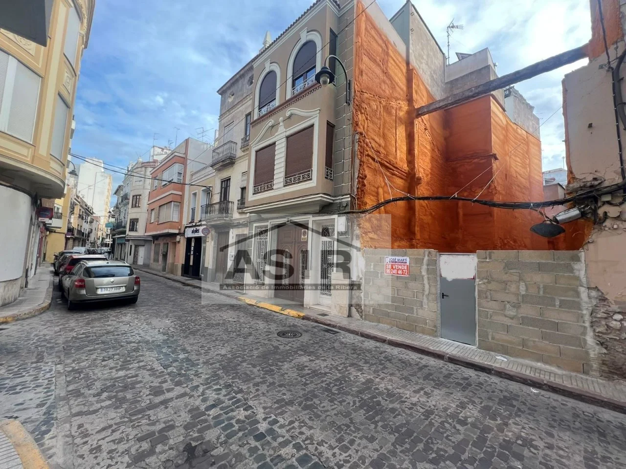 Solar urbano cerca del centro de Alzira