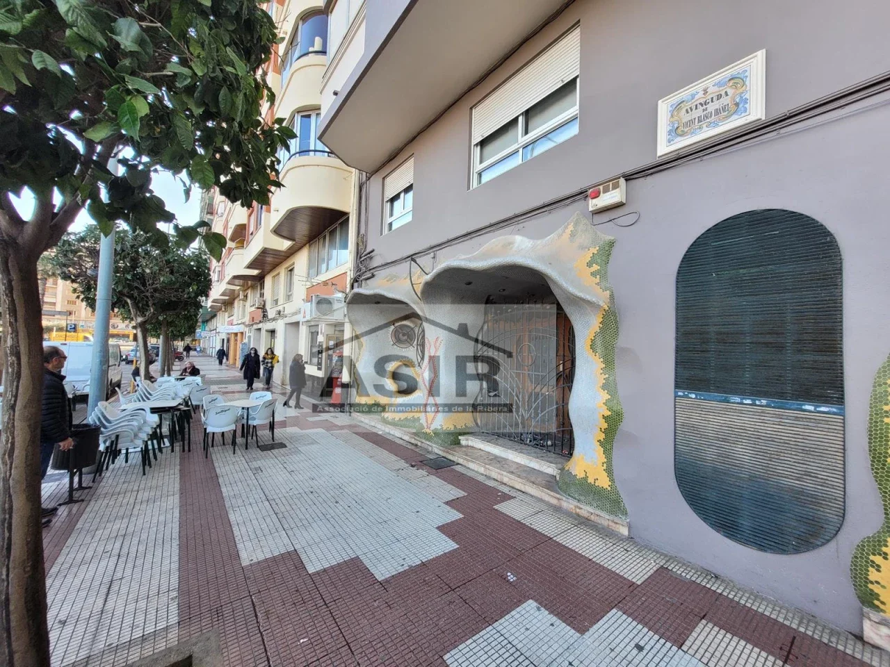 Local de cafetería reformado en Albuixarres