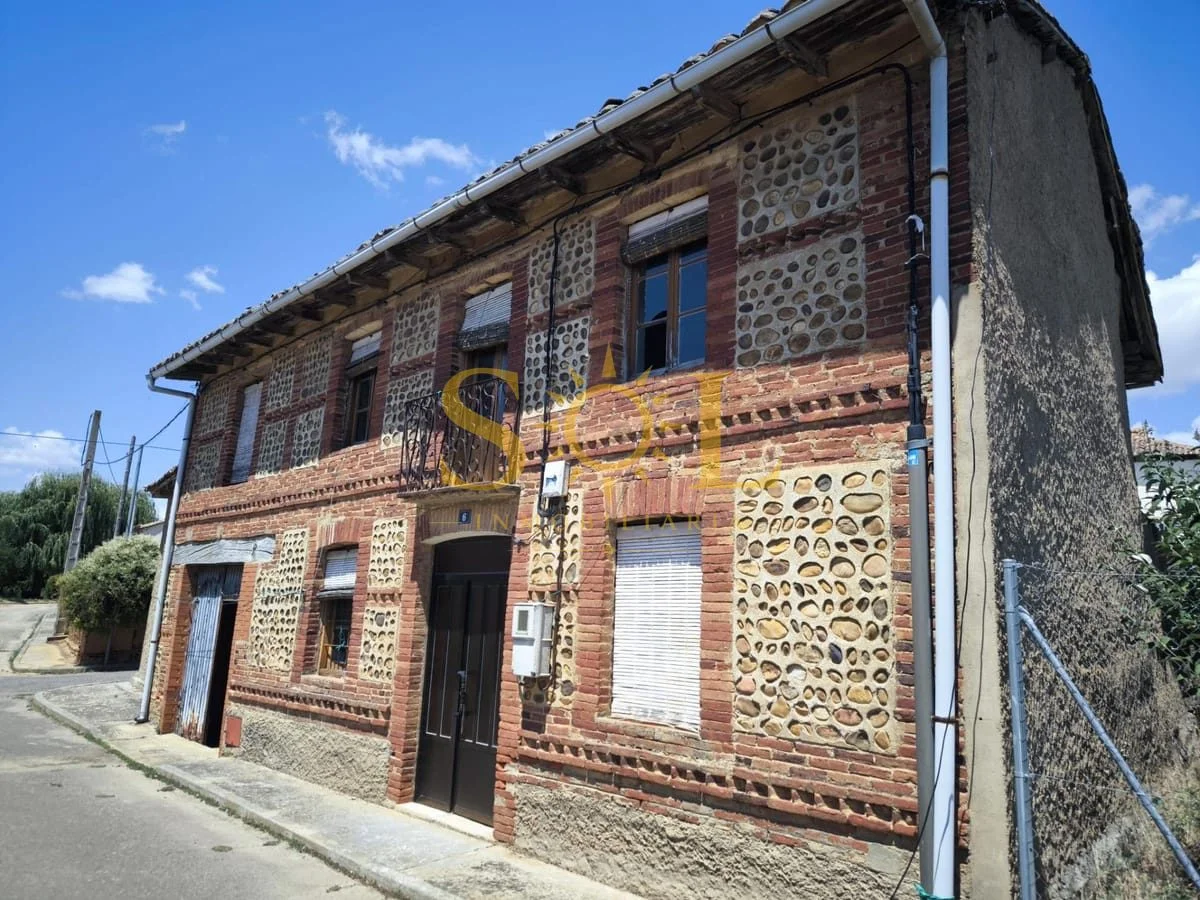 Renovation house near León, 136 m²