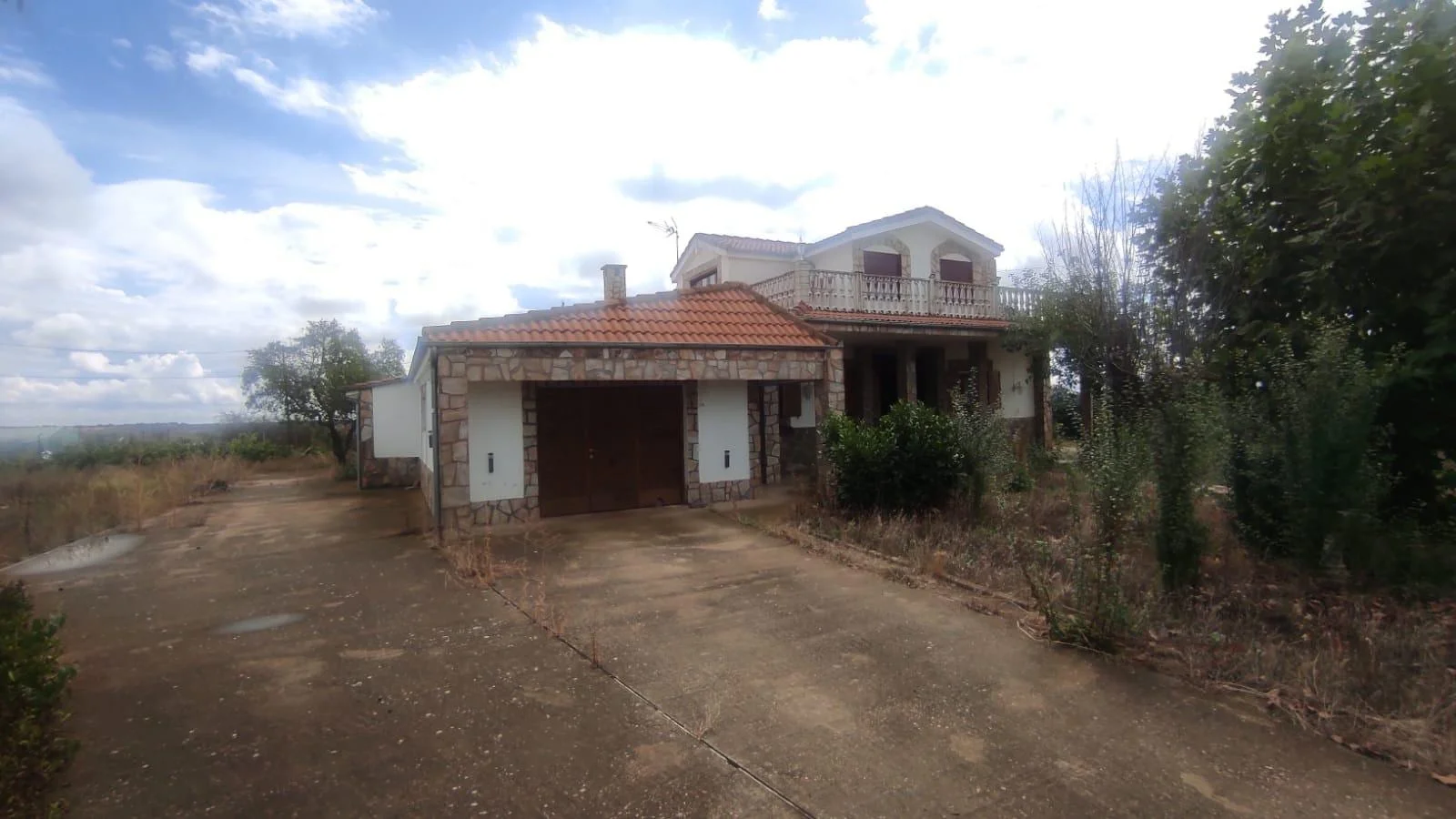 Renovation house in Saludes, 4 bedrooms