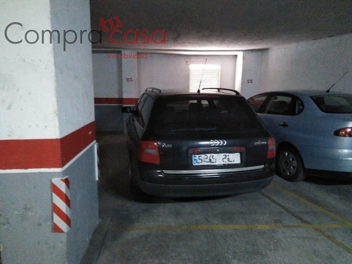 Amplia plaza de garaje de 26 m² en Segovia