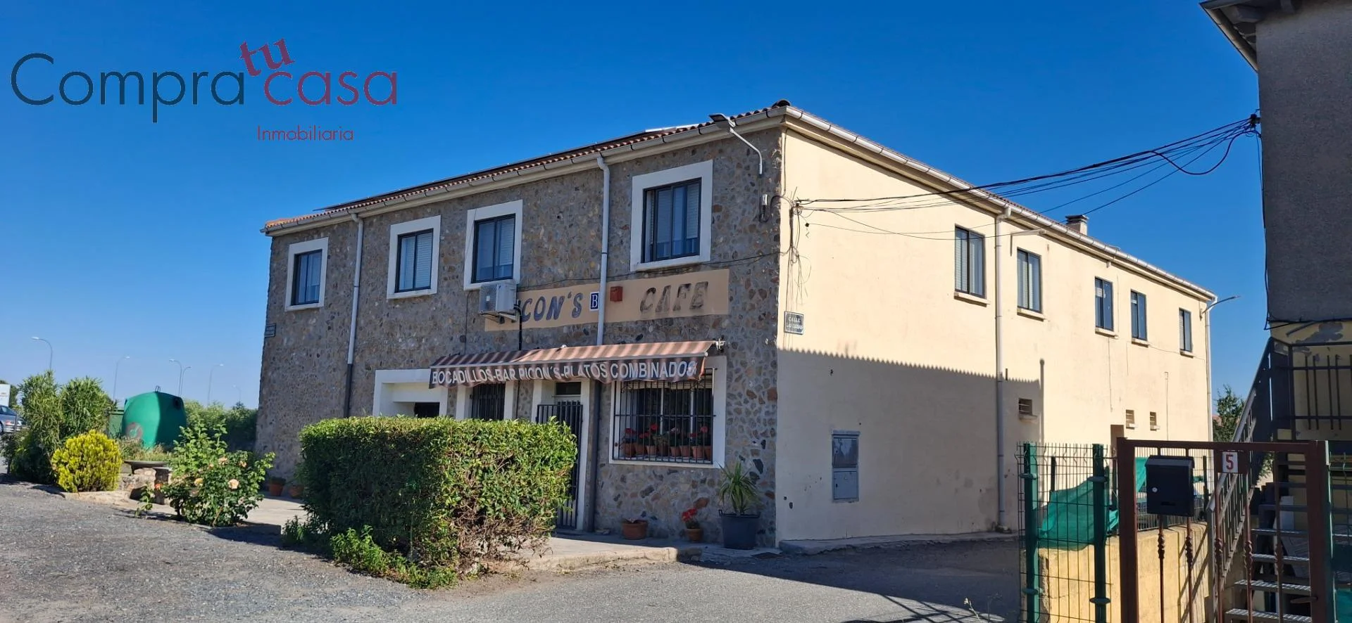 Reform flat in Villacastín with patio