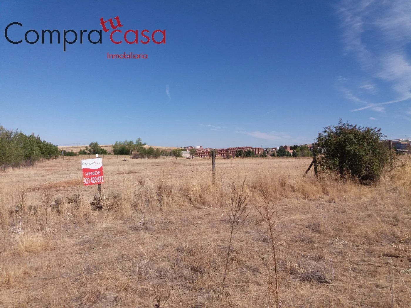 Parcela rural en Hontoria con fachada viaria