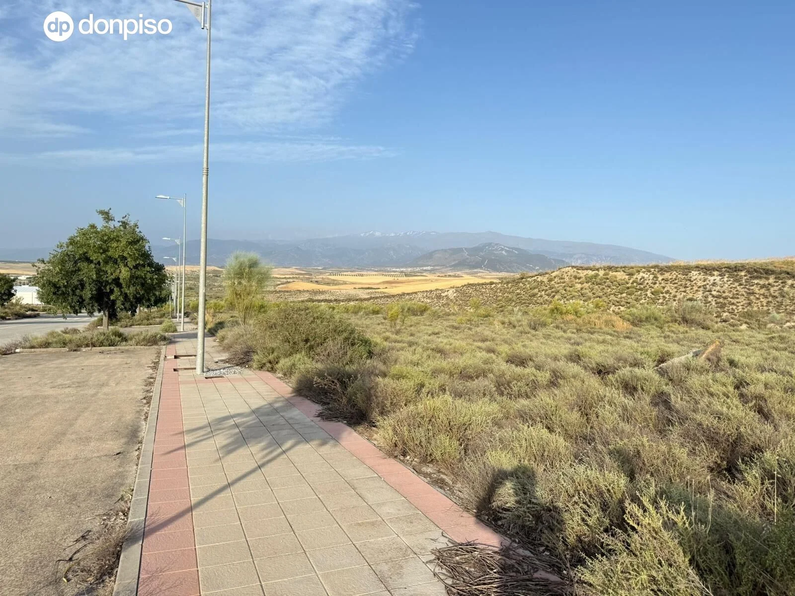 Industrial plot near Granada, 4,227 m²