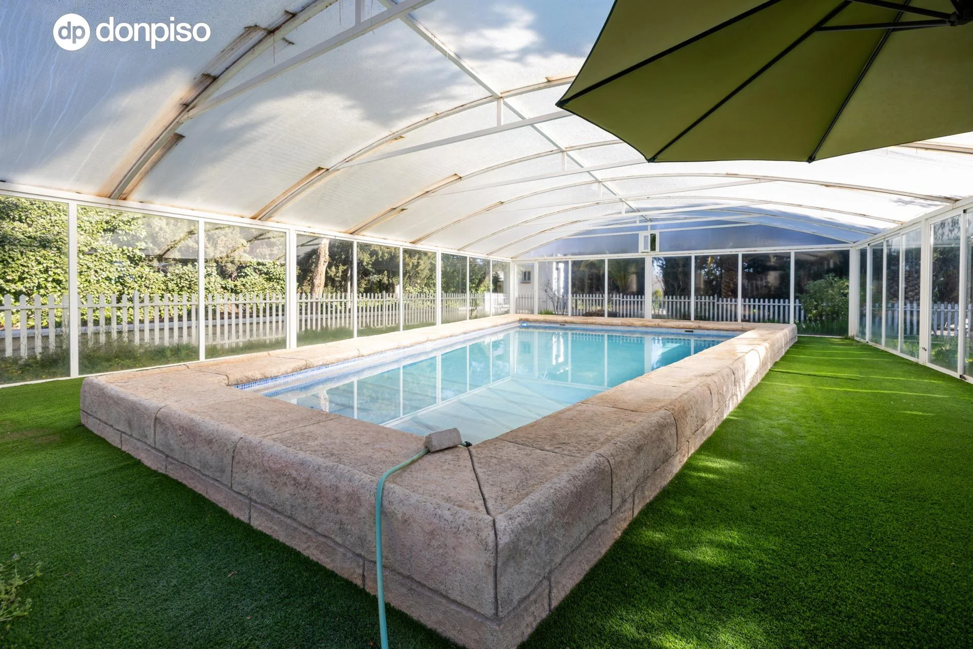 Villa sostenible en Atarfe, 7 dormitorios