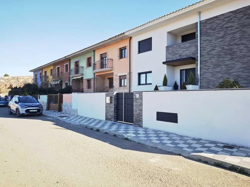 Townhouse in Ariza, four-bedroom project