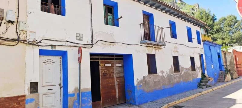 Reform house near Puerta Soria