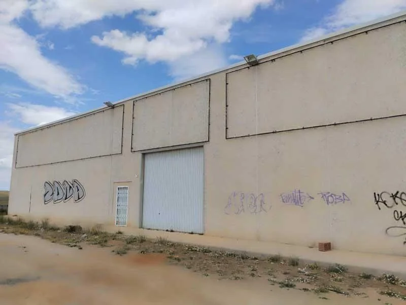 Nave industrial diáfana en Villadoz