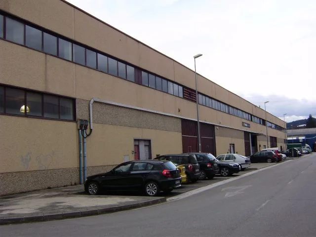 Complejo industrial de dos naves, 1.045 m²
