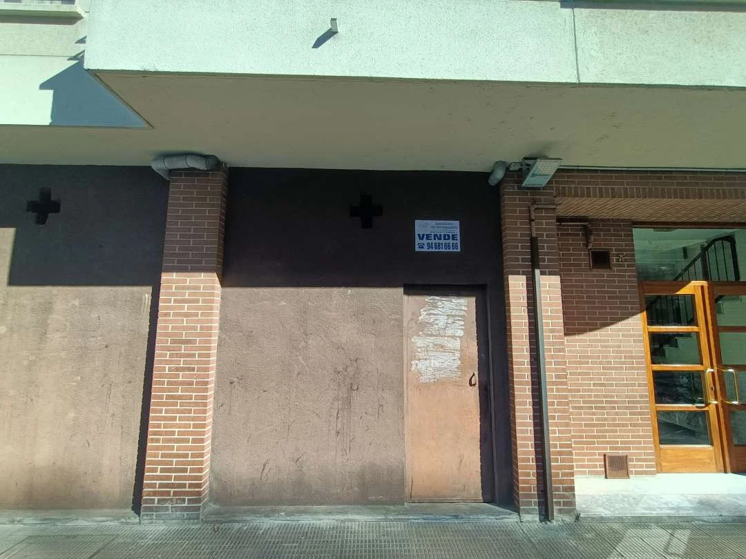 Unfinished commercial unit in Durango