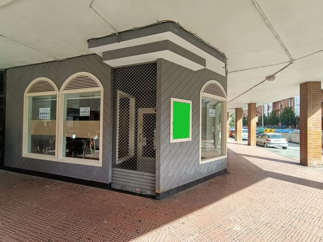Durango commercial unit with three storefronts