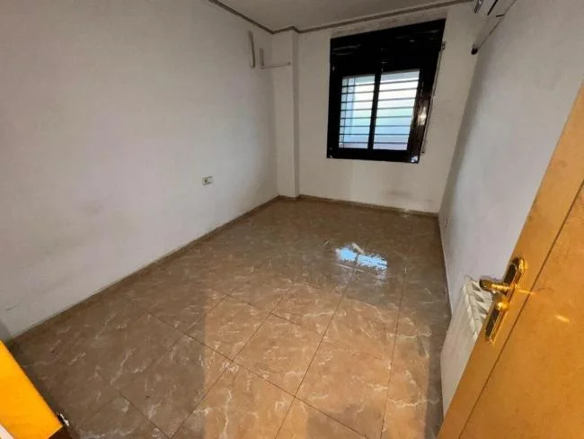 Good-condition Gavà flat, 3 bedrooms