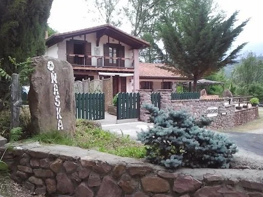 Casa independiente en Baztán con 4 dormitorios