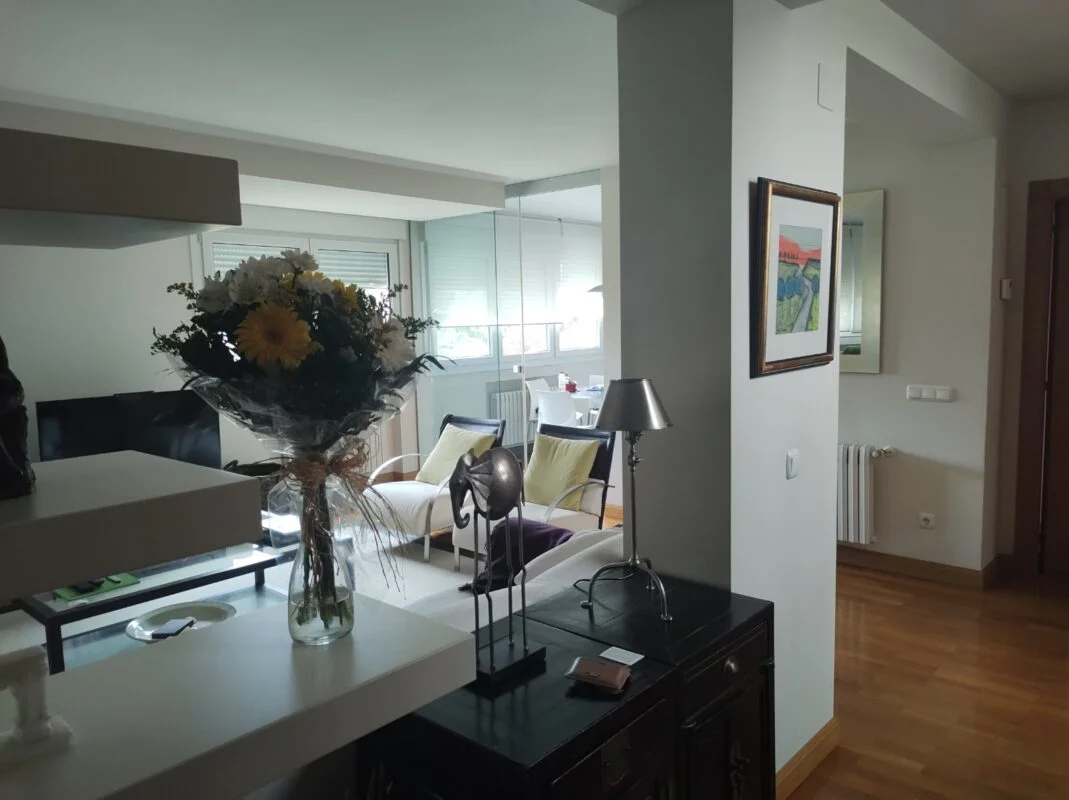 Zizur Mayor detached chalet, 5 bedrooms