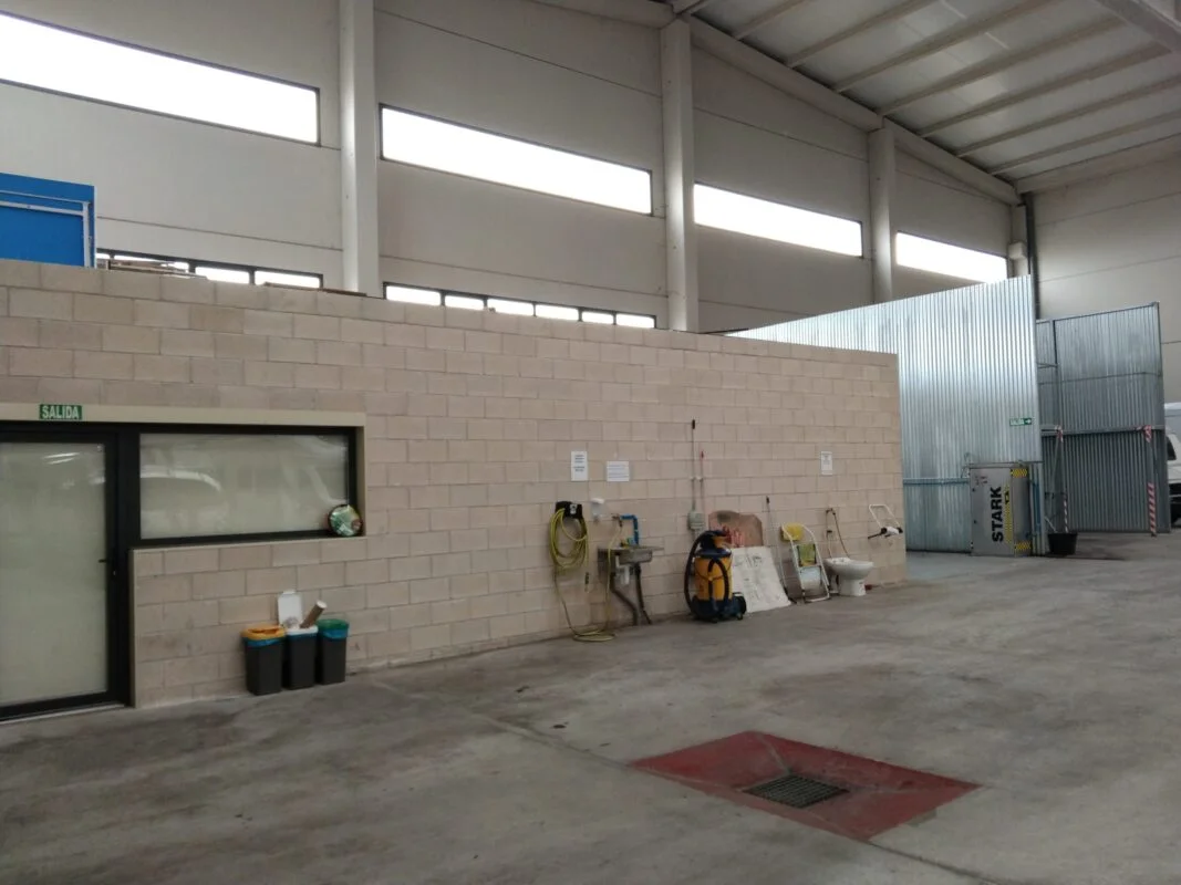 Industrial warehouse in Arbizu, 1,600 m²