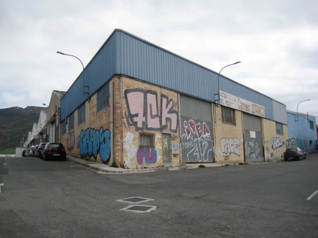 Nave industrial en Berrioplano, 422 m²