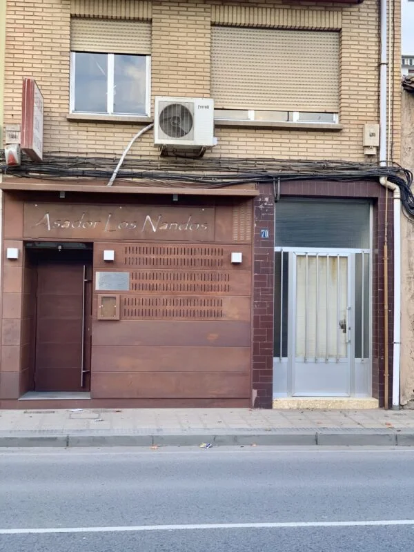 Restaurant premises with mezzanine in Lodosa