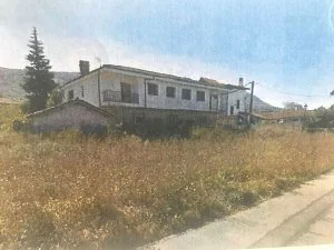 Two urban plots in Iturmendi
