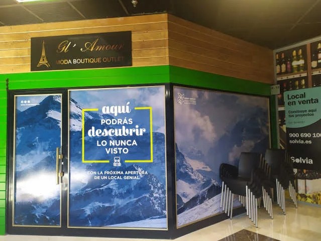 Local comercial en primera planta, 35 m²