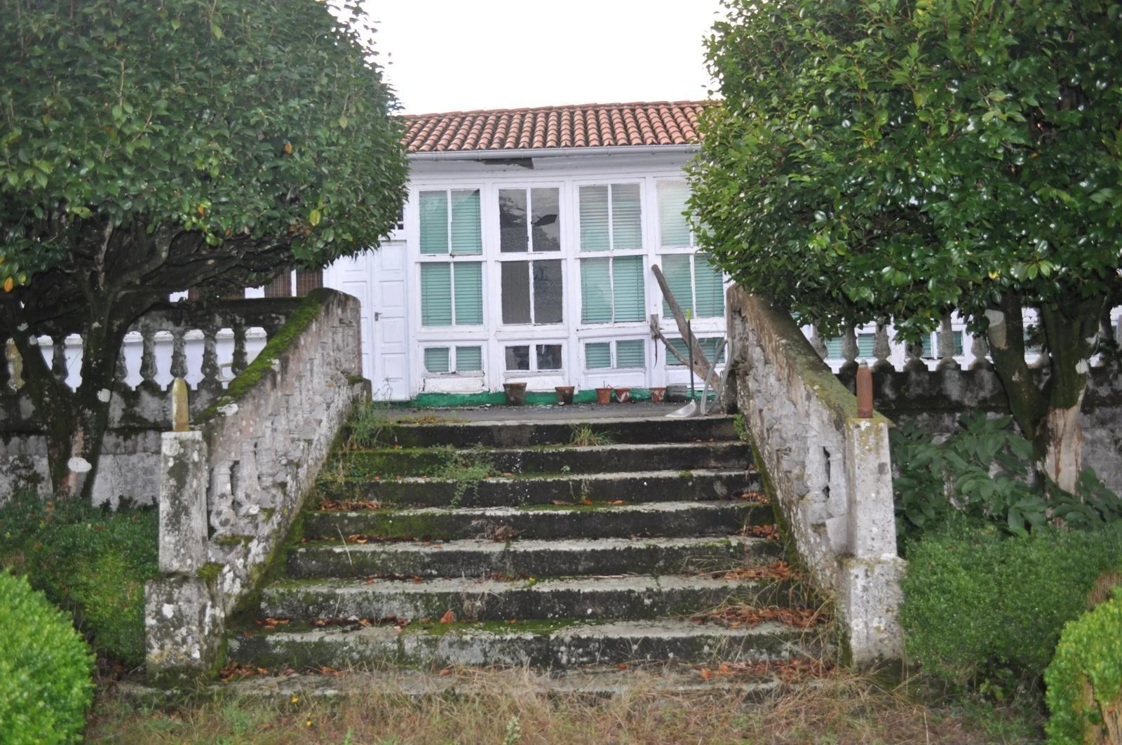 Galician pazo with 18,345 m² grounds