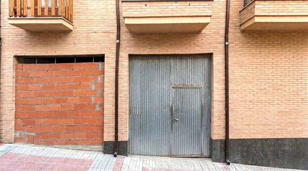 Local comercial en planta baja de 140 m²