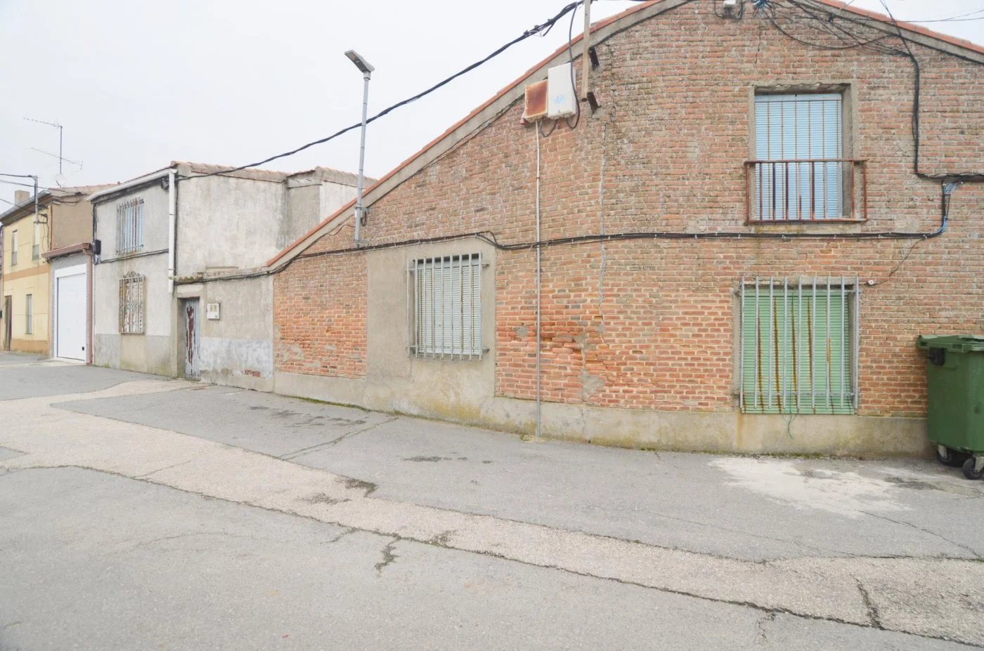 Casa reformable de siete dormitorios en Salamanca