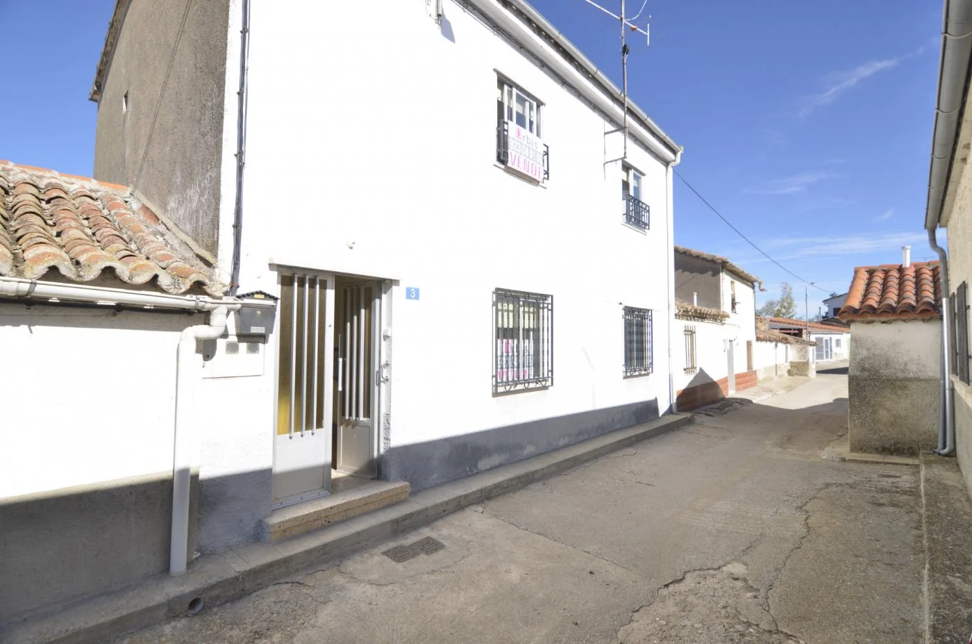 Rural house near Tormes, five bedrooms
