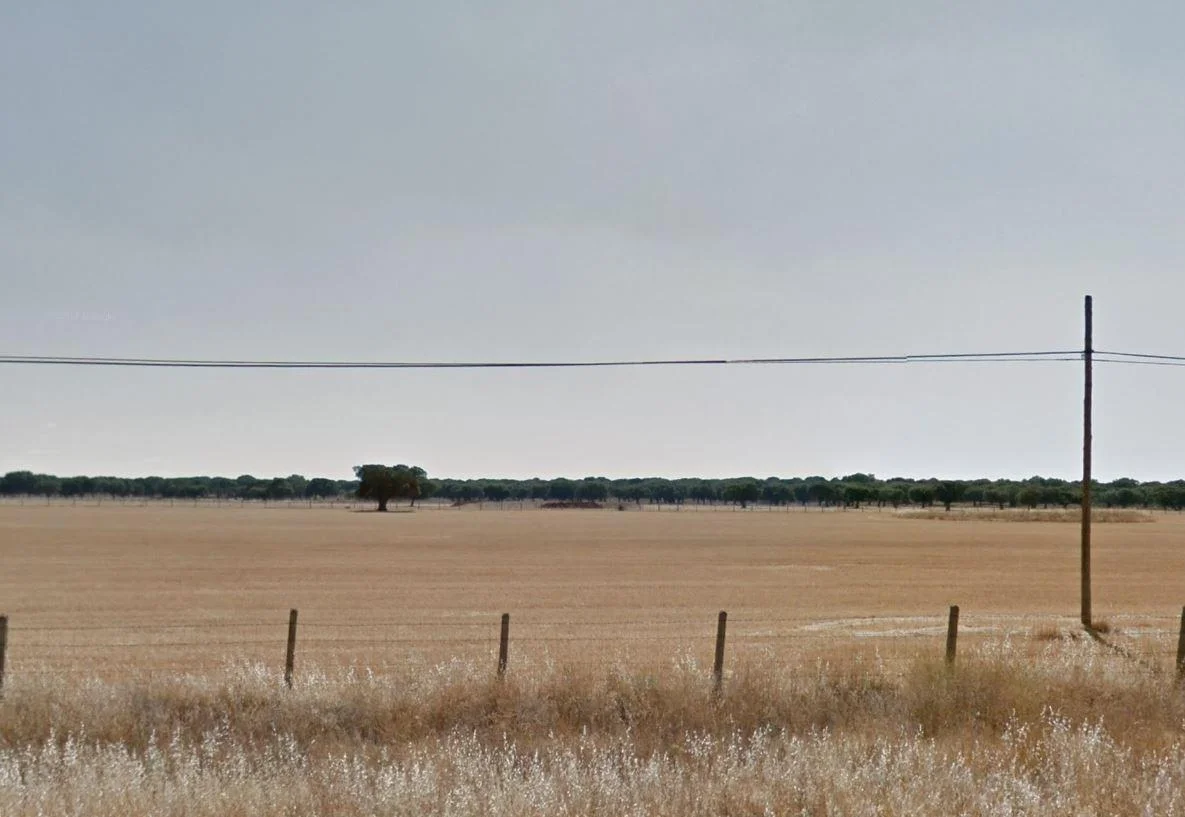 Extensive rural land near Salamanca
