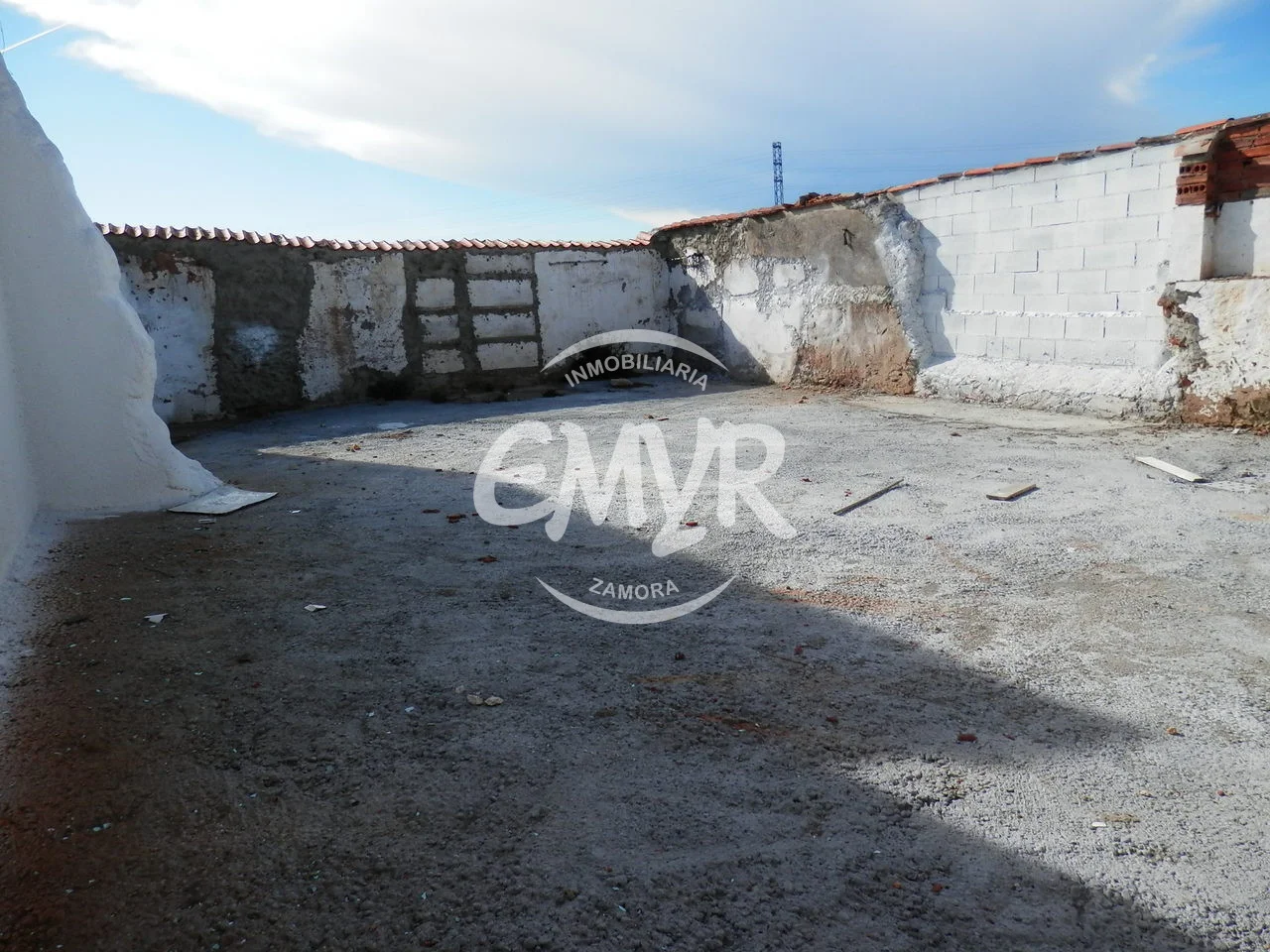 Urban Zamora plot, 132 m²