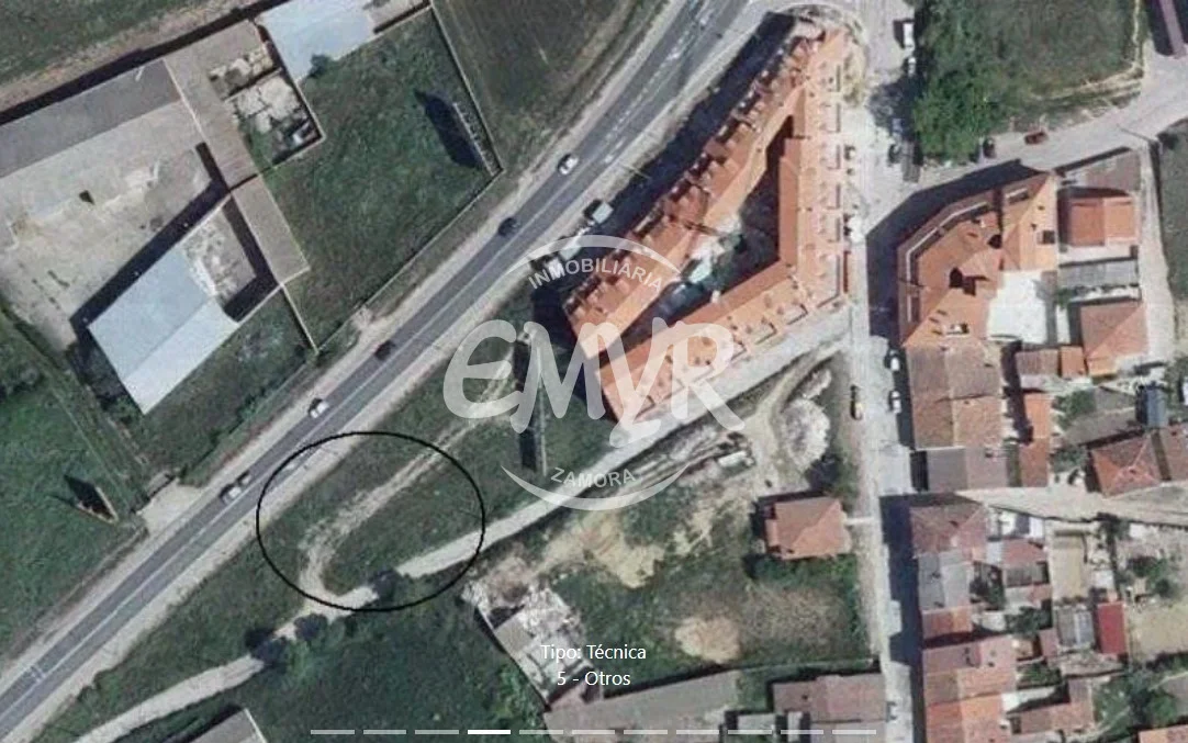 Dos solares urbanos para viviendas plurifamiliares