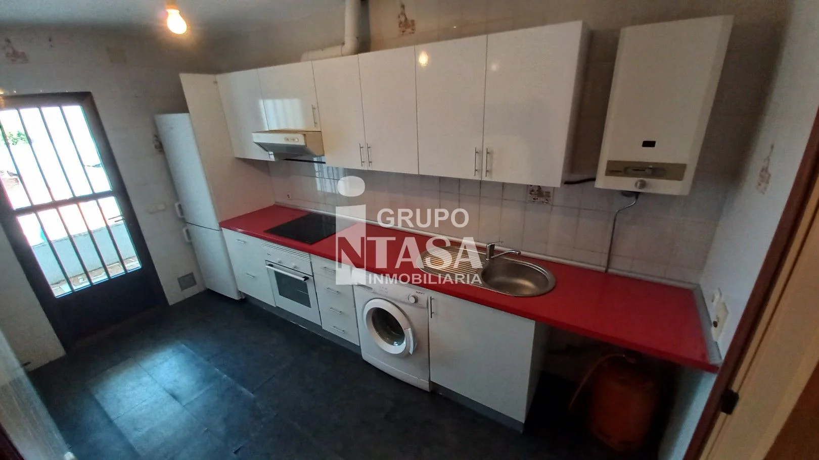 Casa-negocio con 400 m² construidos