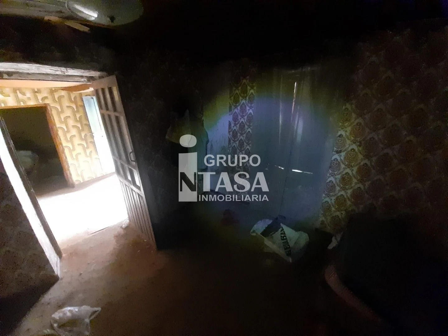 Casa para reformar en centro, cuatro dormitorios