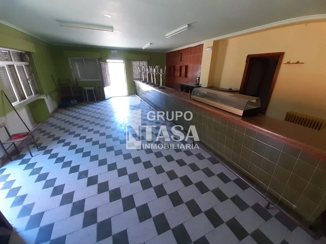 Inmueble a pie de calle en Cerecinos, 263 m²