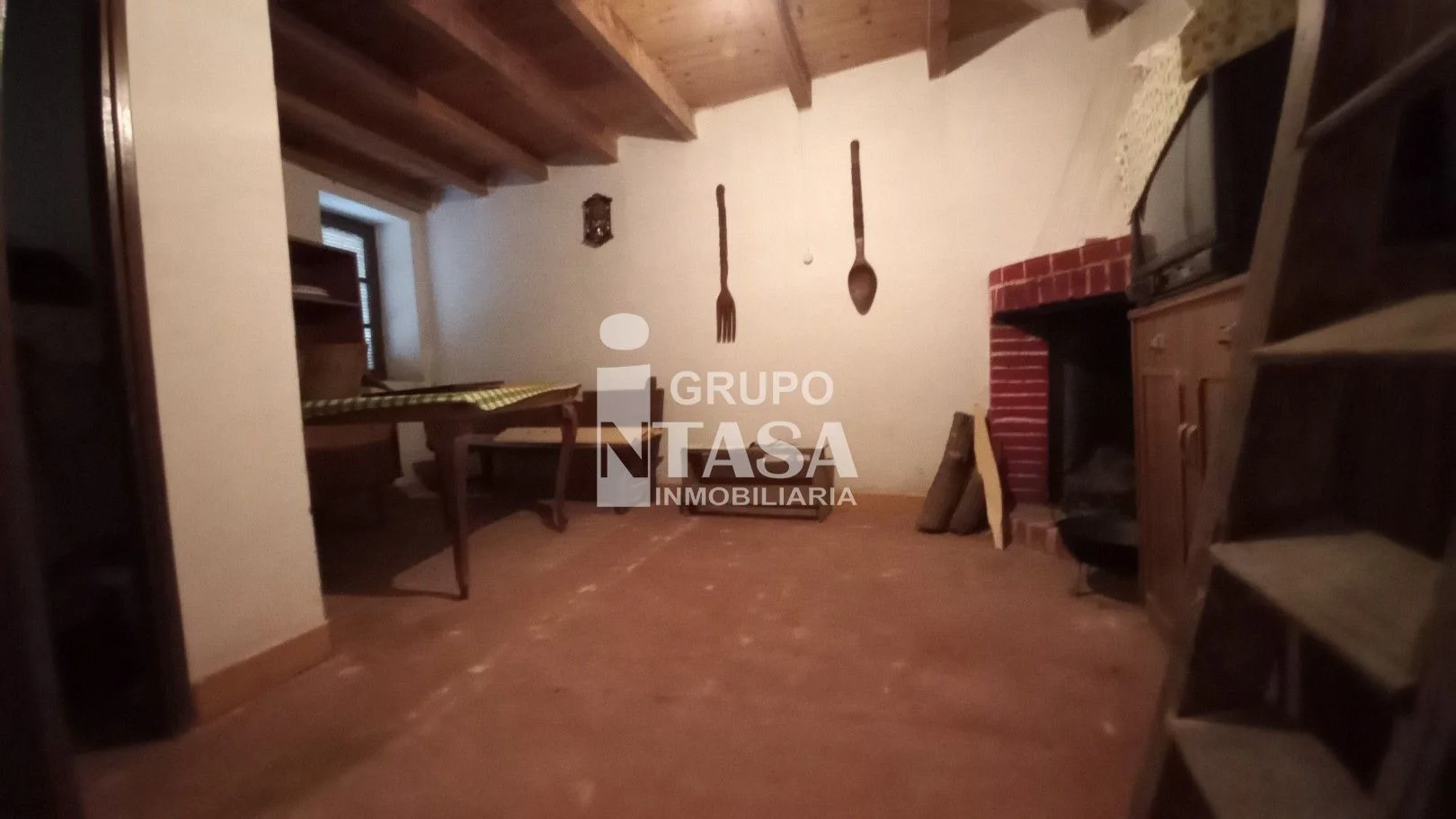 Reformable house in Cubo del Vino