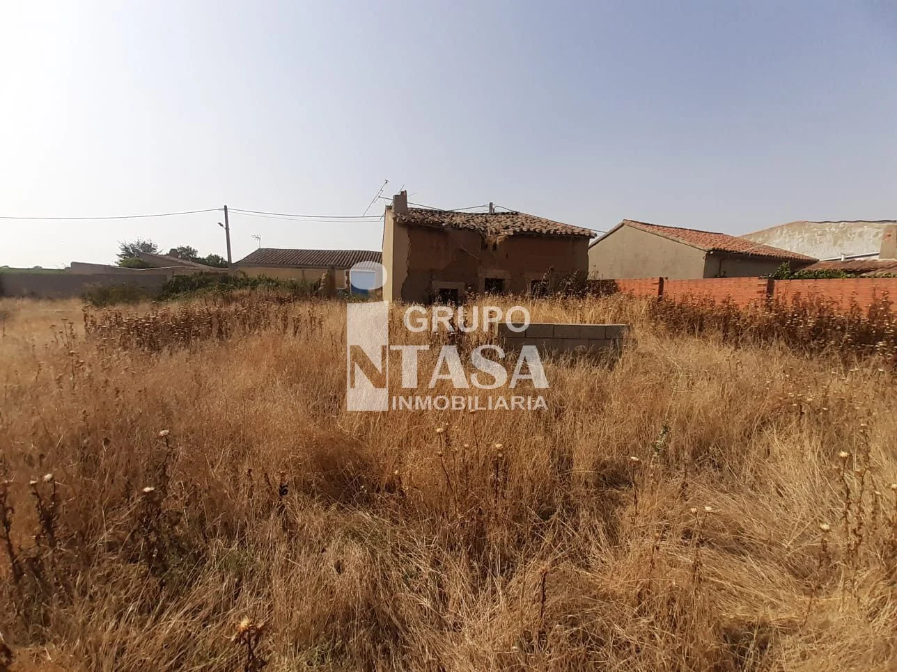 Renovation house with large plot