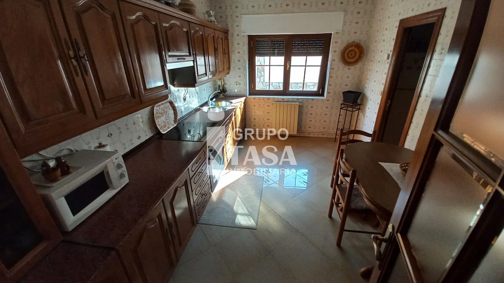 Casa céntrica en Moraleja con tres dormitorios